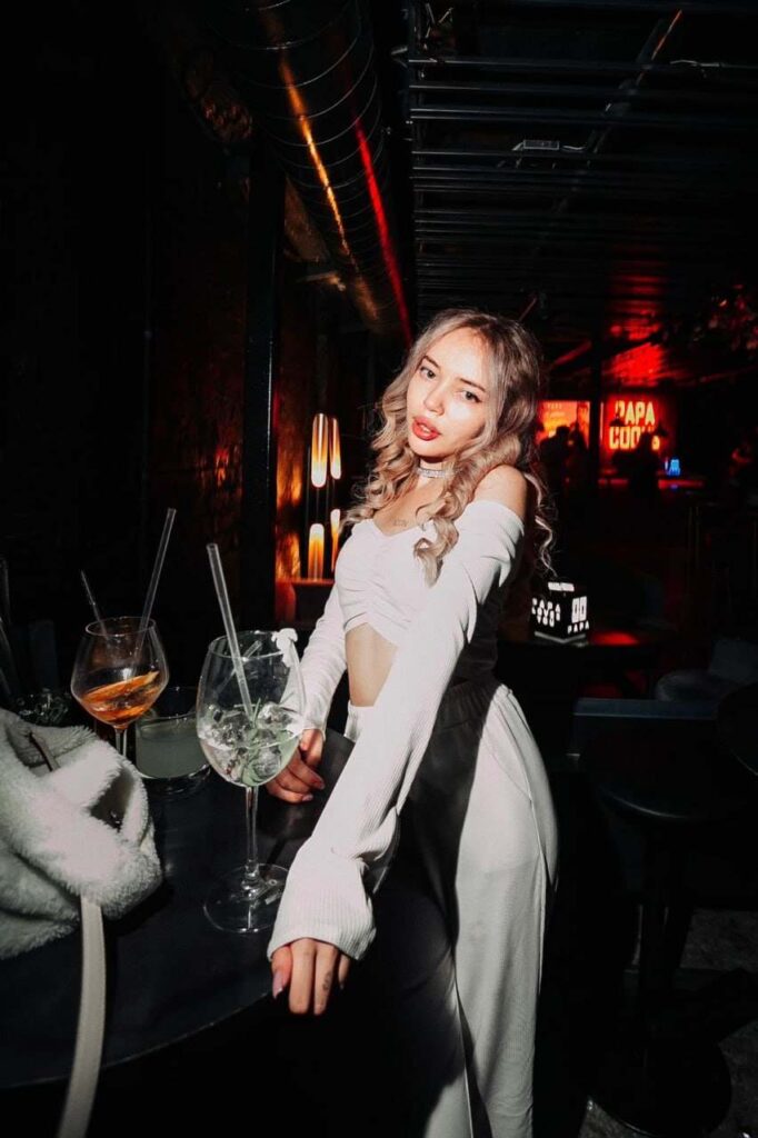 Эскорт-модель Ксения Drive Models