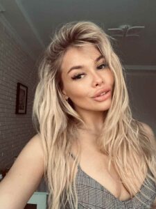 Элитная эскорт-модель Карлия Premium Models