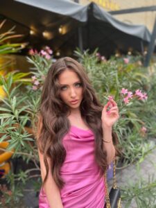 Элитная эскортница Хлоя Drive Models