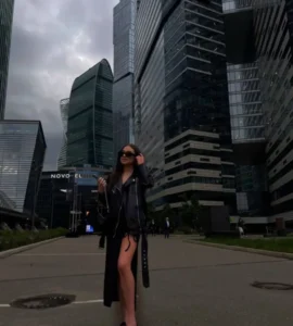 Элитная девушка Адриана Drive Models