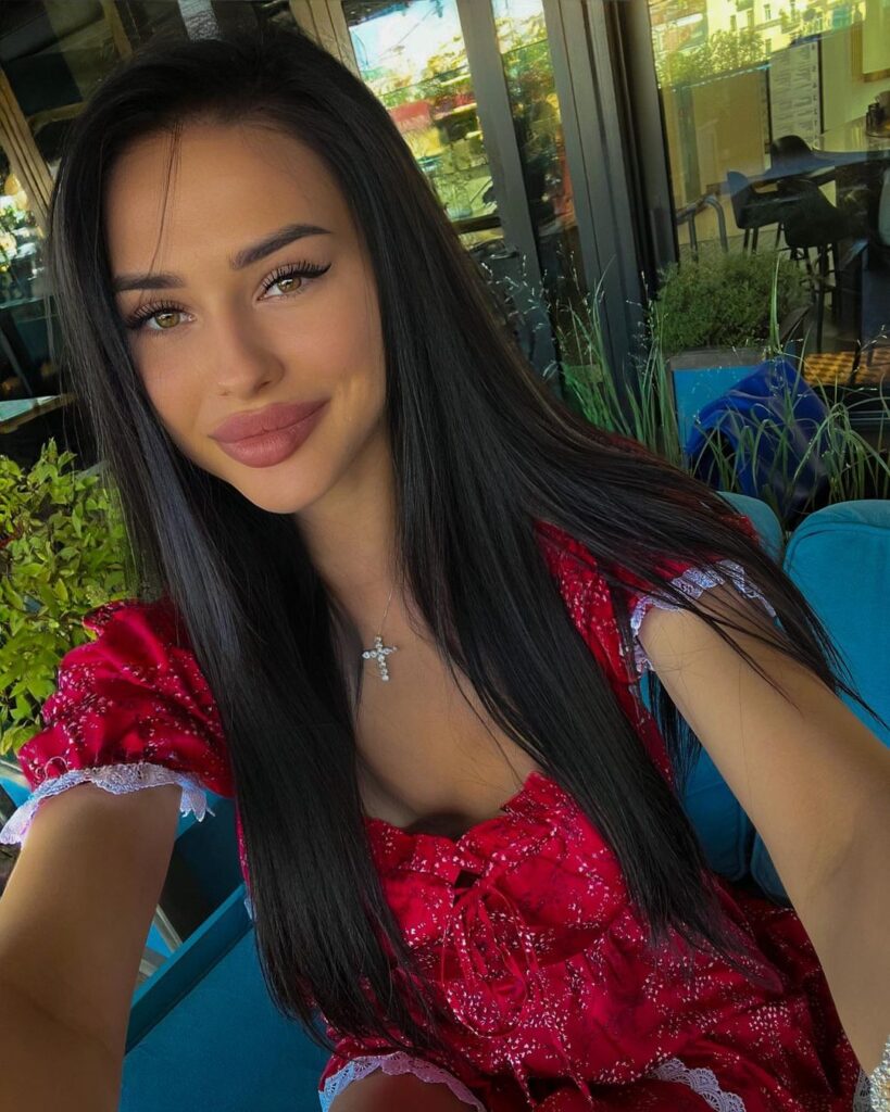 Элитная эскорт-модель Бетси Premium Models