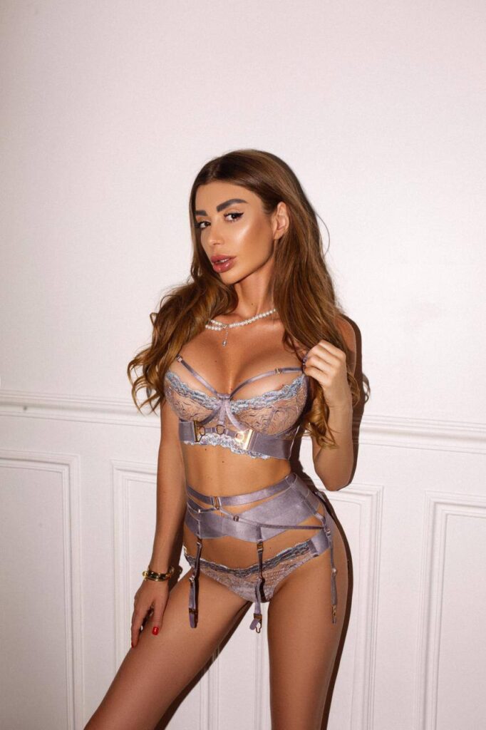 Элитная эскортница Меган Premium Models