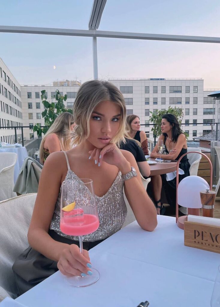 Элитная эскортница Сидни — Акция 5+1ч Premium Models