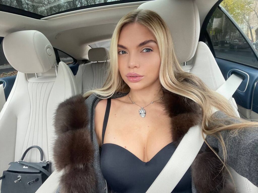 Элитная эскорт-модель Сабина Drive Models